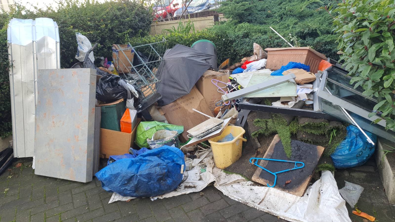 What Is a Junk Removal Service A Homeowner’s Guide