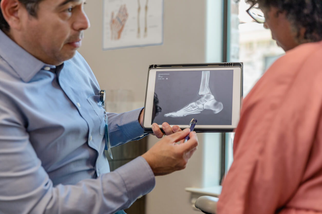 Orthopedic SEO Agency Frameworks for Ranking in Google, AI Overviews & Local Search